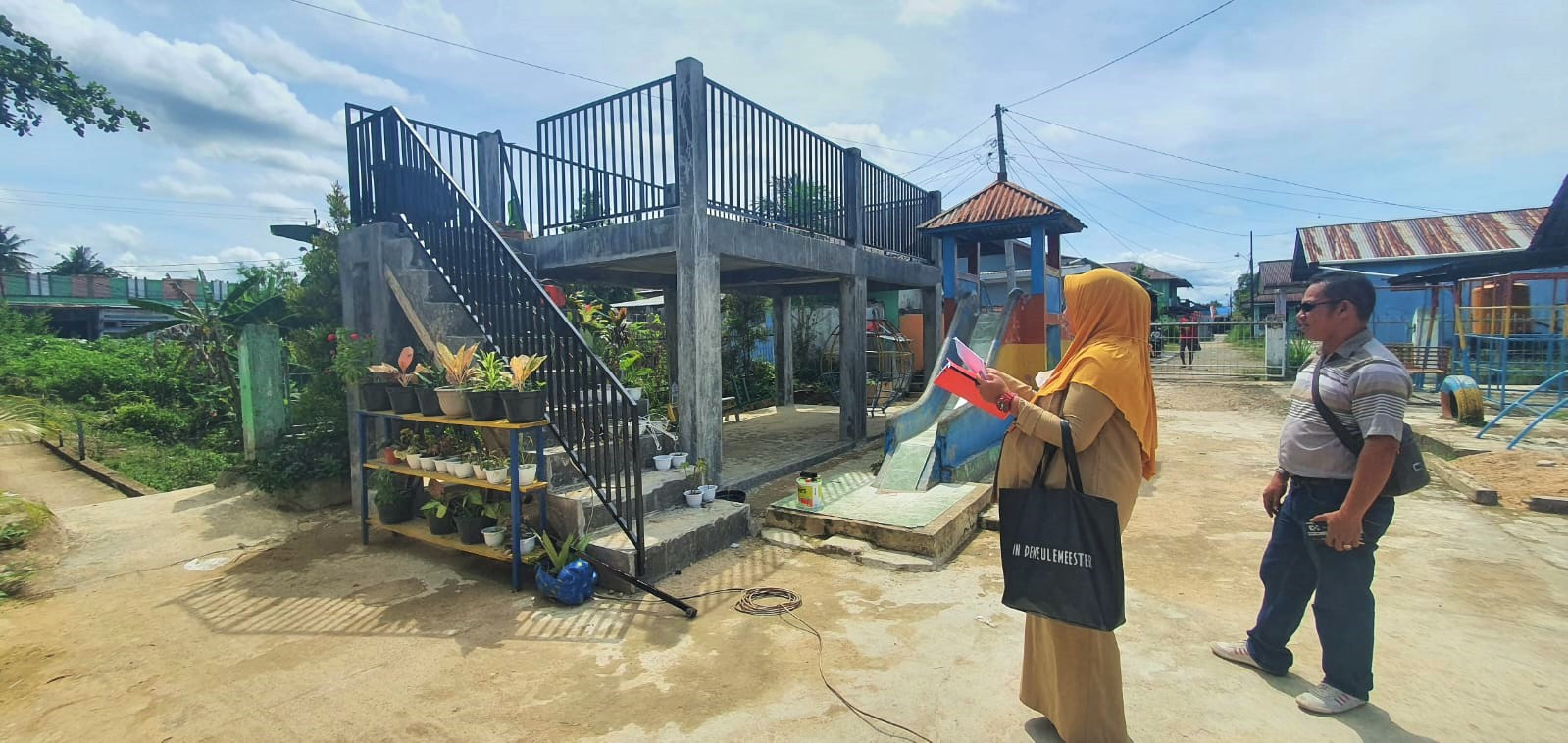 Pembangunan Area Bermain Beserta APE Luar Ruang - TK Aisyiah Bustanul Athfal 6 Aimas